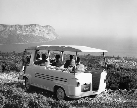 21199176_Renault_Estafette