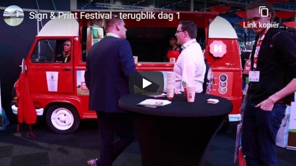 Renault Estafette op de beursvloer in Gorinchem